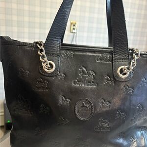 CAvalinho Black Women's Leather Tote Bag with Chain Handles